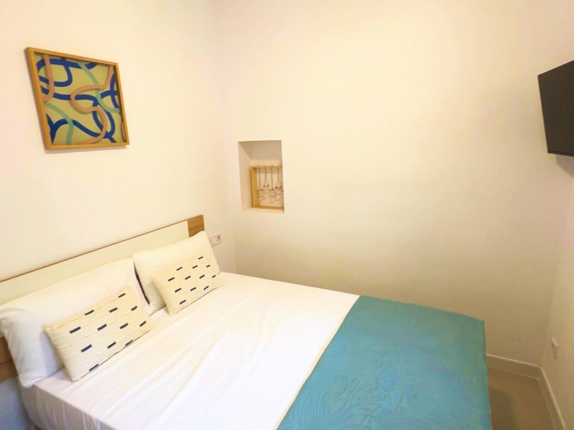 Carolinas Suites By Coqueto Alicante Eksteriør bilde