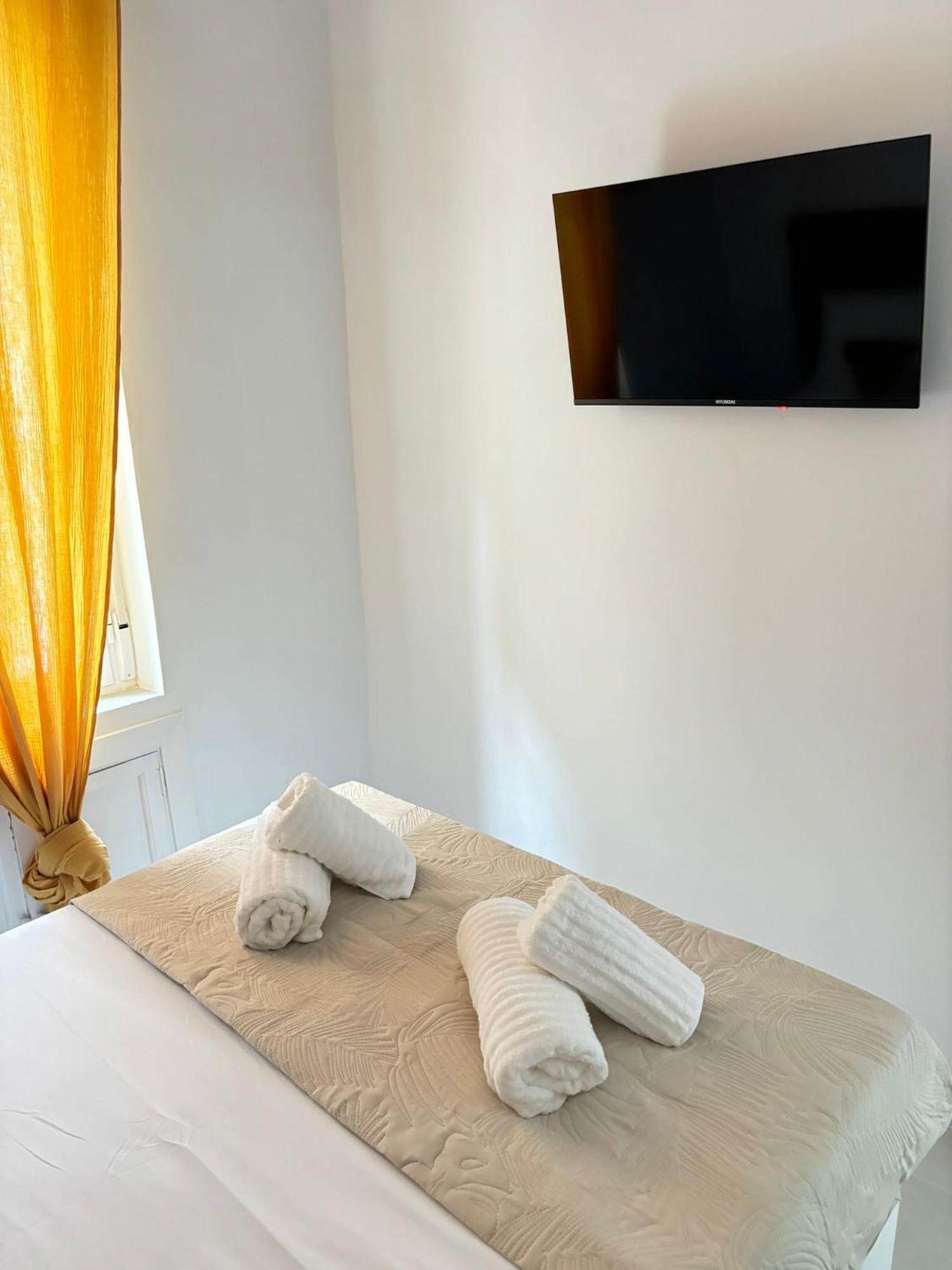 Carolinas Suites By Coqueto Alicante Eksteriør bilde